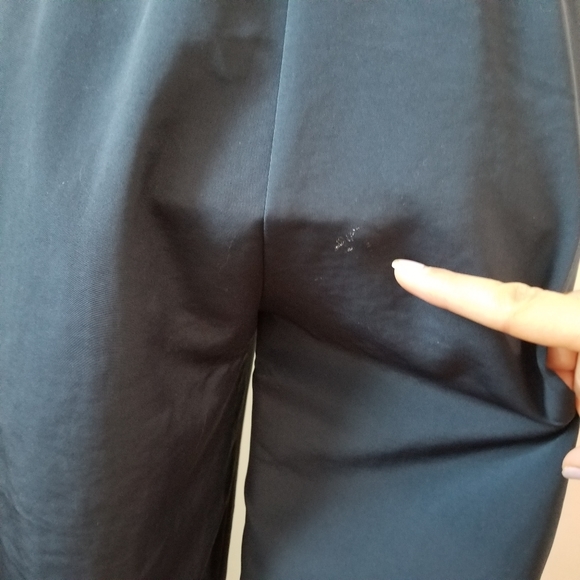 H&M Navy Blue Short Sleeves V Neck Jumpsuit SIZE 2. - Picture 8 of 16